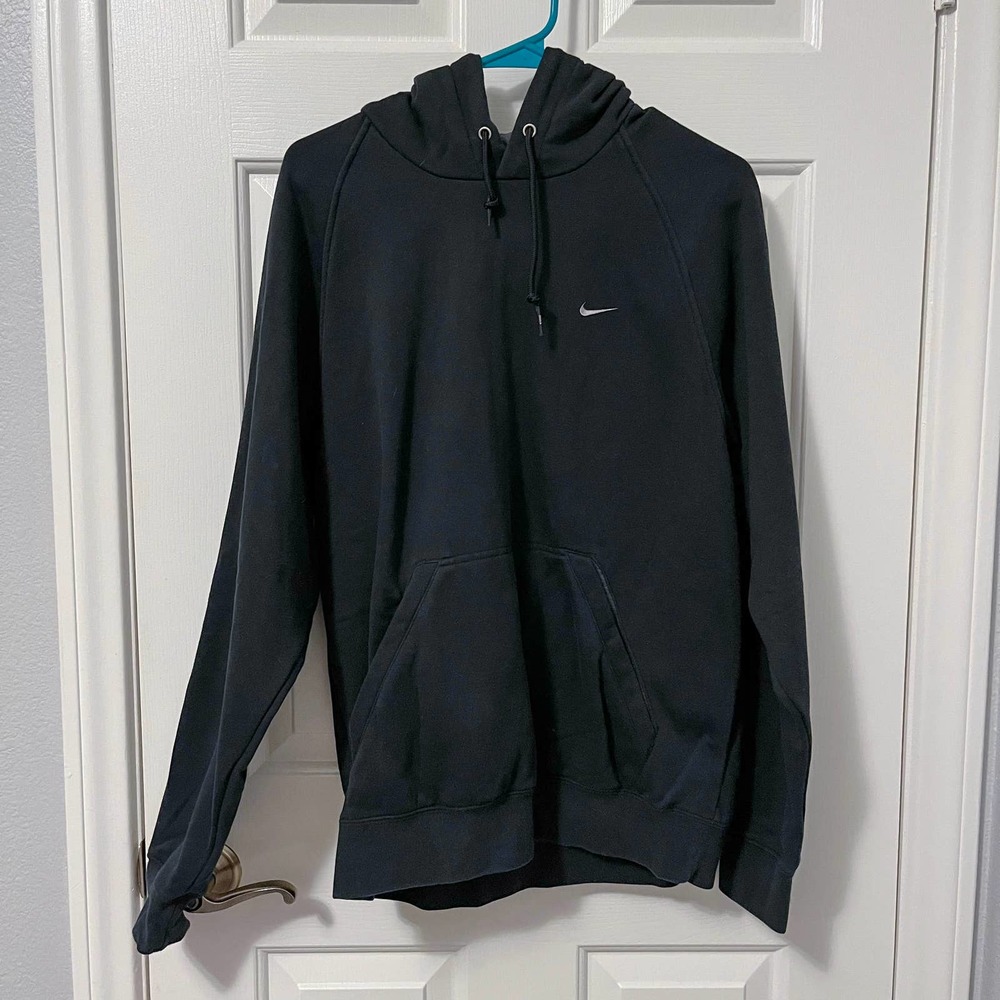 Nike Black Hoodie Sweatshirt - Large